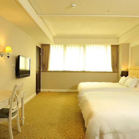Asia Emperor Hotel Tainan Buitenkant foto