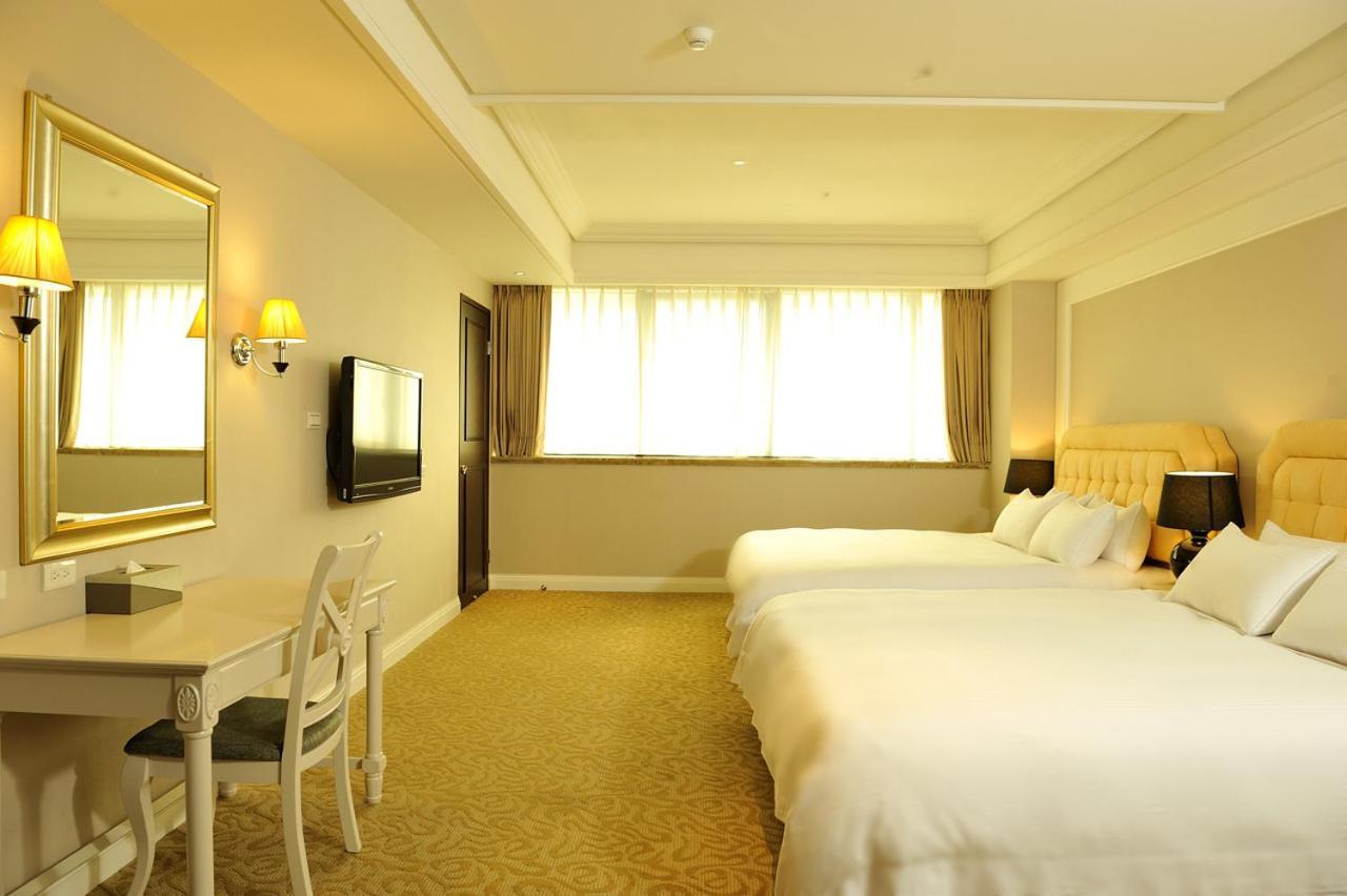 Asia Emperor Hotel Tainan Buitenkant foto
